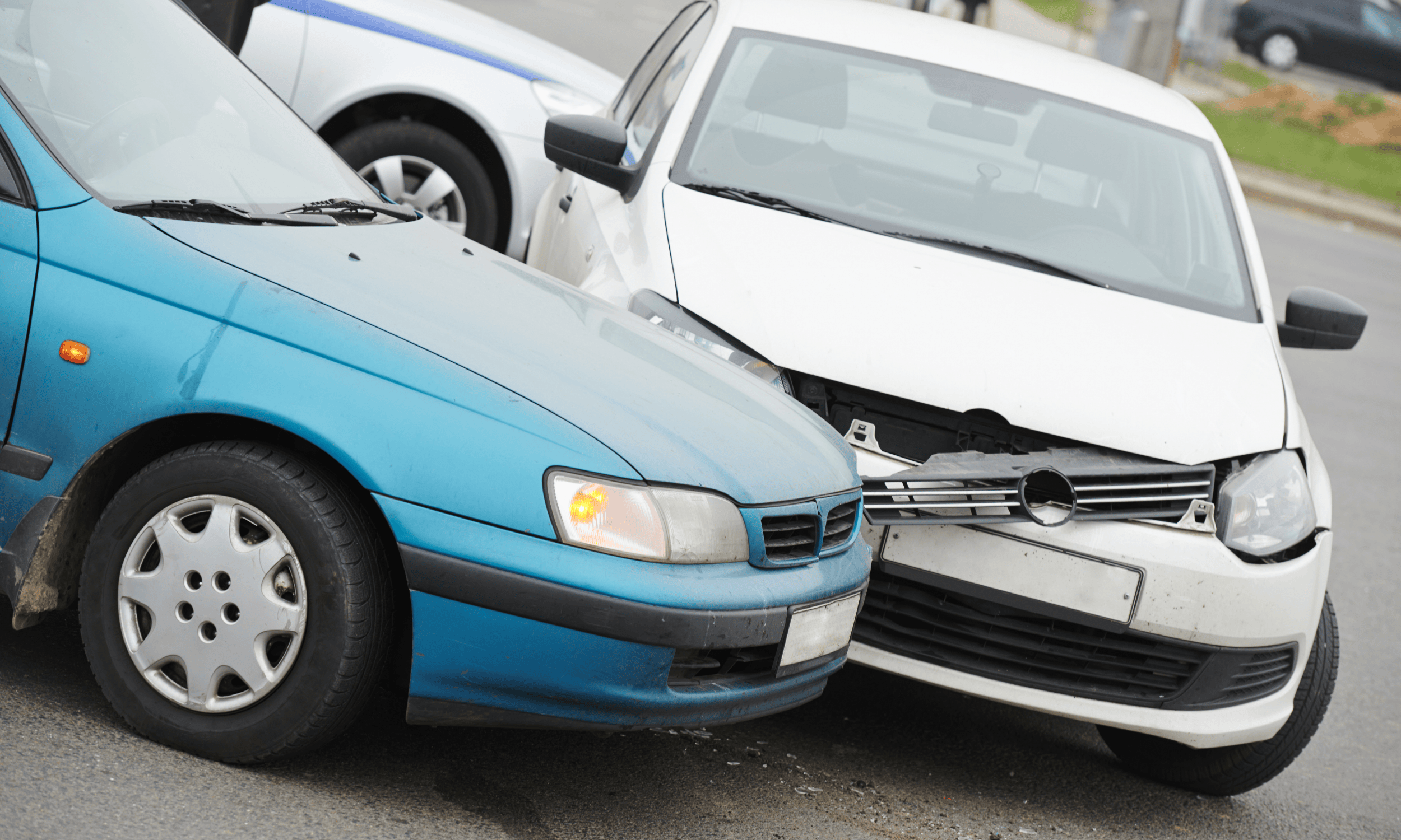 Atlanta Car Crash on I-75 Leaves Three People Injured