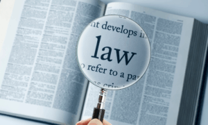 Loose Trailer Injures Two Men On Busy Atlanta Highway